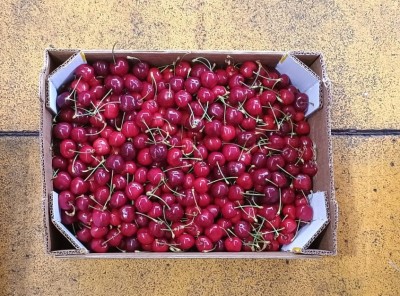 Foto Ciliegie Varietà Ferrovia Origine Italia Marchio Medi Fruits 3