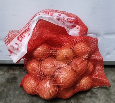 Foto Cipolle  Dorate Lavorazione in Sacco da 3.5 Kg Origine Italia Marchio Agriroma 1