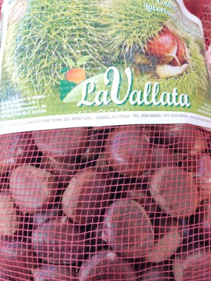 Foto Castagne Sacchetto da 5 Kg Origine Italia Marchio La Vallata 2