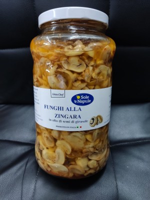 Foto Funghi Conditi alla Zingara Sott'Olio Confezione da 2900 Gr Origine Italia Marchio o'Sole e Napule 1