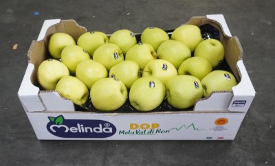 Foto Mele Varietà Golden Confezione Doppio Strato Calibro 75/80 Origine Italia Marchio Melinda 1