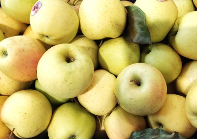 Foto Mele Golden Calibro 75+ Origine Italia Marchio  Agricola  Gloria 2