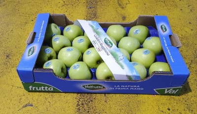 Foto Mele Golden Varietà Ruggine Calibro 75/80 Origine Italia Marchio Valfrutta       1