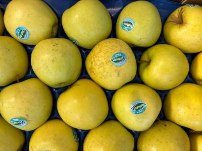 Foto Mele Golden Calibro 75/80 Origine Italia Marchio Valfrutta 2