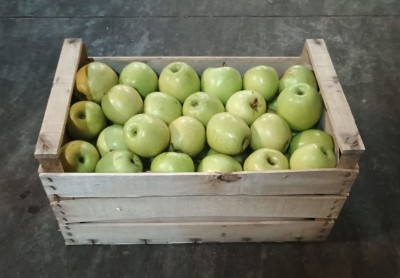 Foto Mele Golden Lavorazione In cassa di legno Calibro 75+ Origine Italia Marchio Alegra  1