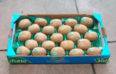 Foto Kiwi Varietà Hayward Calibro 23 Origine Italia Marchio Valfrutta  1