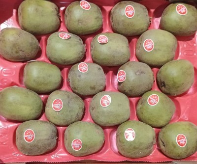 Foto Kiwi Red Passion Calibro 20 Origine Italia Marchio Del Monte       2