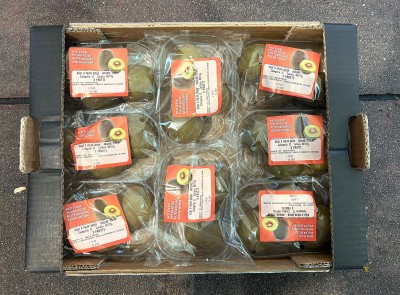 Foto Kiwi Rosso  Calibro 65/72 Origine Italia Marchio Red Kiwi 3