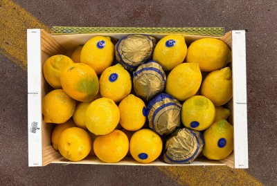 Foto Limoni Primo Fiore Calibro 3/4 Origine Italia Marchio Caramelo  3