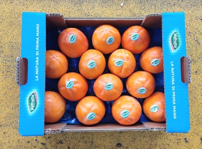 Foto Cachi Mela Varietà Rojo Brillante Calibro 14 Origine Italia Marchio Valfrutta     3