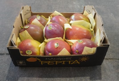 Foto Mango Varietà Tommy Calibro 9 Origine Brasile Marchio Pepita 1