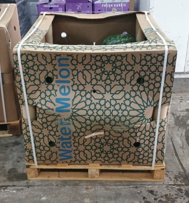 Foto Bins di Angurie Vendibili anche Singolarmente Origine Spagna Marchio Fruits Urpinas 1