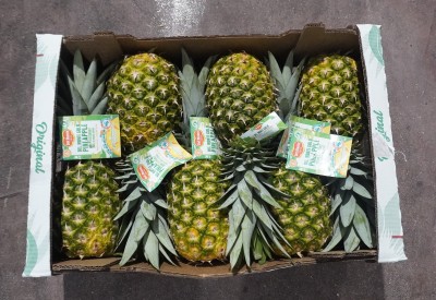 Foto Ananas Origine Costa Rica Calibro 6 Marchio Original  3