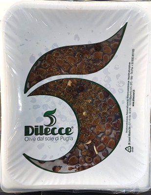 Foto Olive Nere Denocciolate Gusto Mediterraneo Origine Italia Marchio  Di Lecce   1