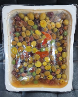 Foto Olive Miste Giardiniera Confezione da 3 Kg Origine Grecia Marchio Coluzzi 1