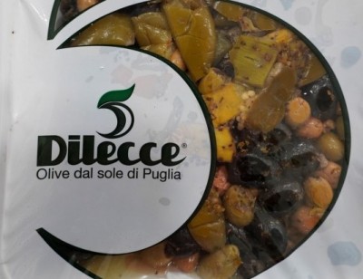 Foto Mix Di Olive al Peperone Dolce  Vaschetta da 3 Kg. Origine Italia Marchio Di Lecce     1