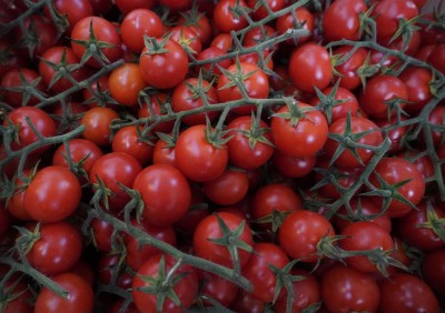 Foto Pomodoro Ciliegino Origine Italia Marchio Doppio Gusto 2