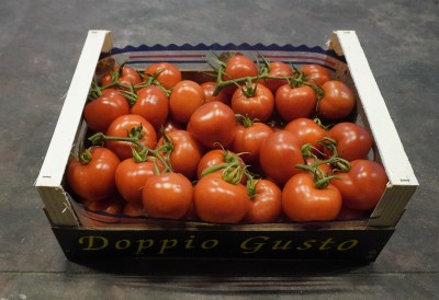 Foto Pomodoro Grappolo Origine Italia Marchio Doppio Gusto 1