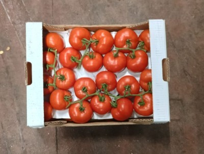 Foto Pomodoro Grappolo Origine Italia Marchio Ricca  3
