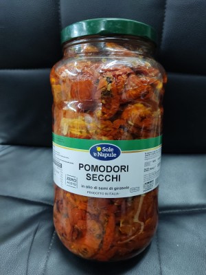 Foto Pomodori Secchi Conditi Confezione Da 2900 gr Origine Italia Marchio O Sole E Napule  1