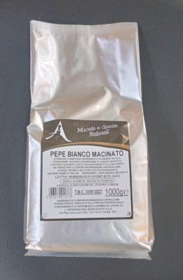 Foto Pepe Bianco Macinato Confezione Da 1 Kg Origine Italia Marchio Fruitsnack  1