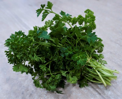 Foto Prezzemolo Riccio  A mazzi Origine Italia Marchio Agriroma  1