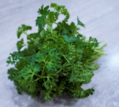 Foto Prezzemolo Riccio  A mazzi Origine Italia Marchio Agriroma  2