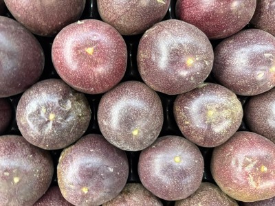 Foto Passion Fruit Calibro xl Origine Sud Africa Marchio Vita Lover 2