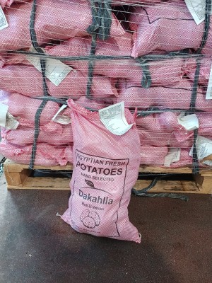Foto Patate Bianche Varietà Spunta Calibro 50+ Origine Egitto Marchio Sacco Rosa  1