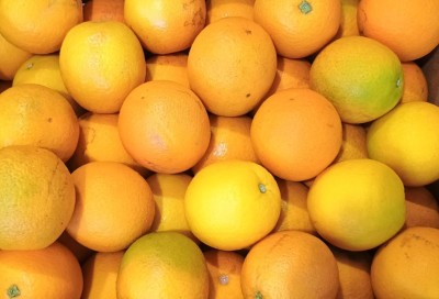 Foto Arance Varietà Valencia  Calibro 100 Origine Egitto Marchio Vegeree 2