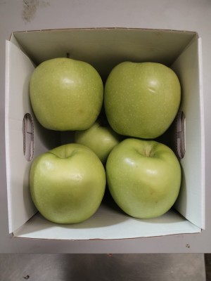 Foto Mele Smith Varietà Granny Smith Calibro 80/85 Origine Italia  3