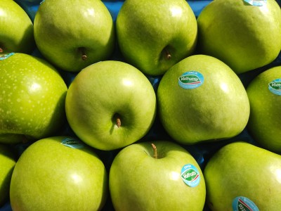 Foto Mele Granny Smith Calibro 90/95 Origine Italia Marchio Valfrutta 2