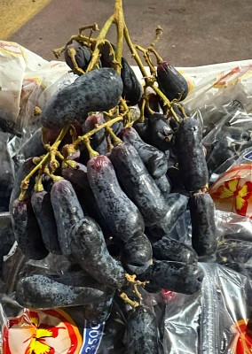 Foto Uva Nera Varietà Sweet Sapphir Calibro Xl Origine Cile Marchio Zeyco             2